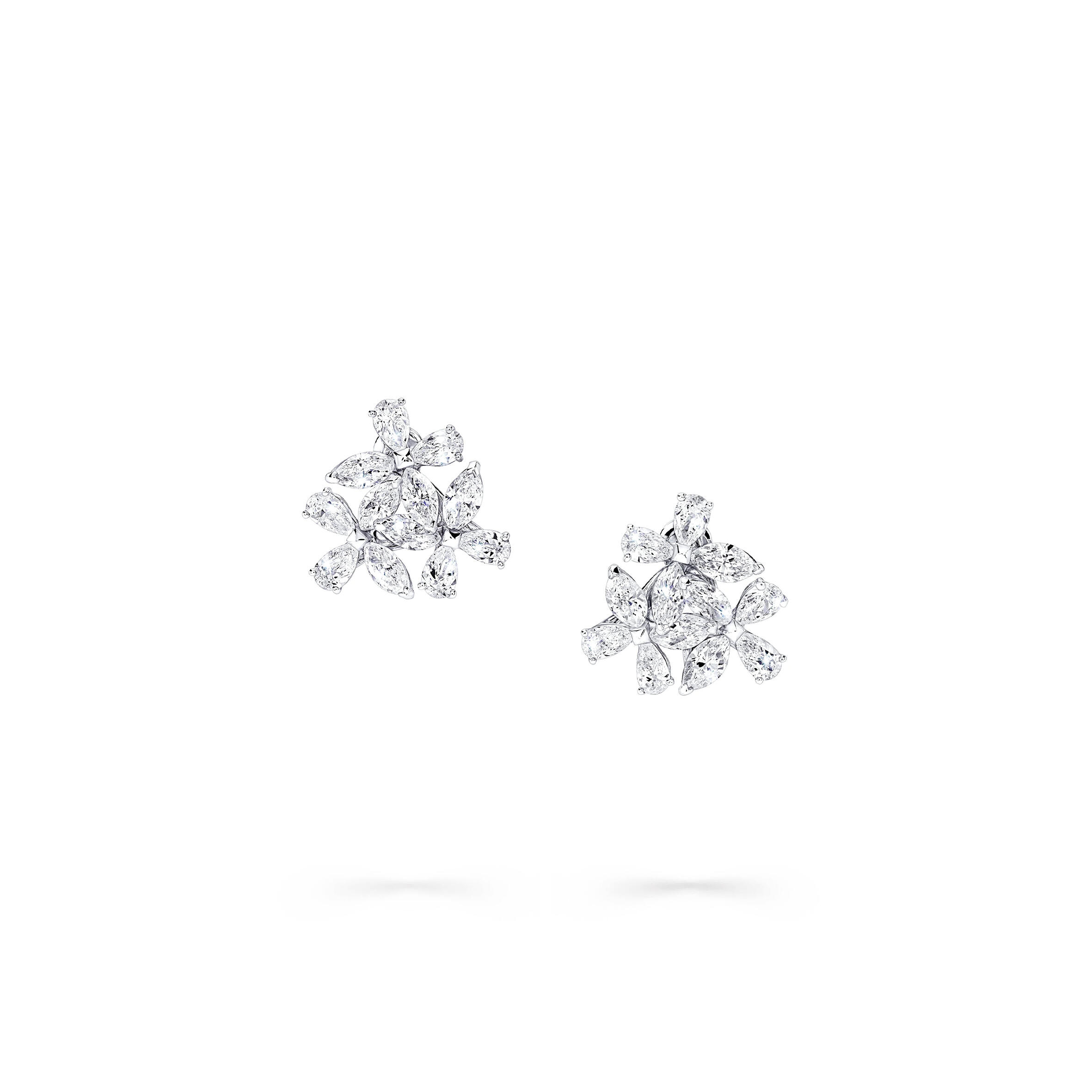 Gr*ff TRIPLE CLASSIC BUTTERFLY D1am0nd EARRINGS RGE1728